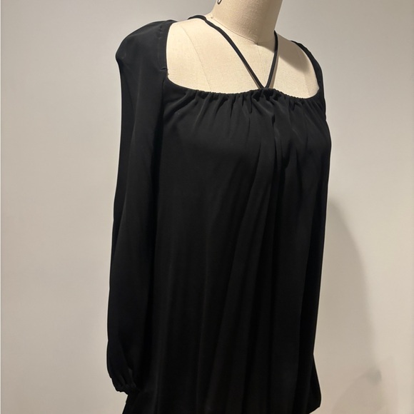 Samantha Treacy Dresses & Skirts - Party/Club hot Samantha Treacy Black bubble hem mini dress 4